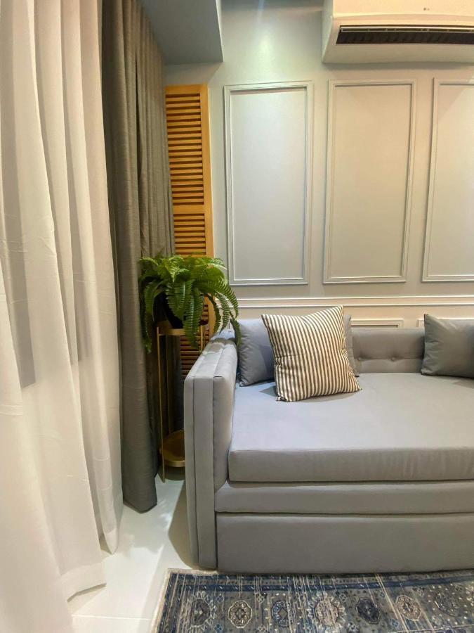 The Florence At Mckinley Hill Тагуиг Екстериор снимка