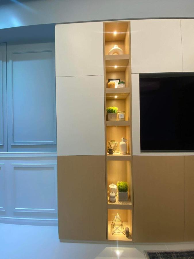 The Florence At Mckinley Hill Тагуиг Екстериор снимка