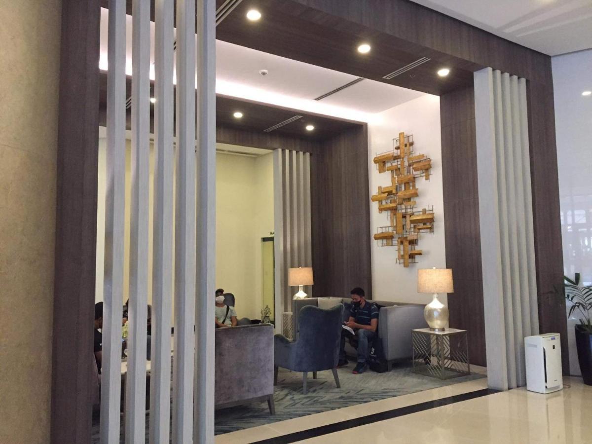 The Florence At Mckinley Hill Тагуиг Екстериор снимка