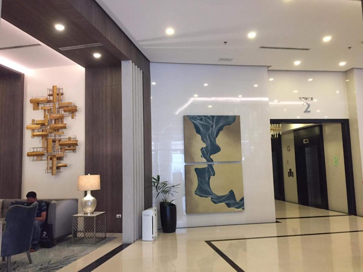 The Florence At Mckinley Hill Тагуиг Екстериор снимка